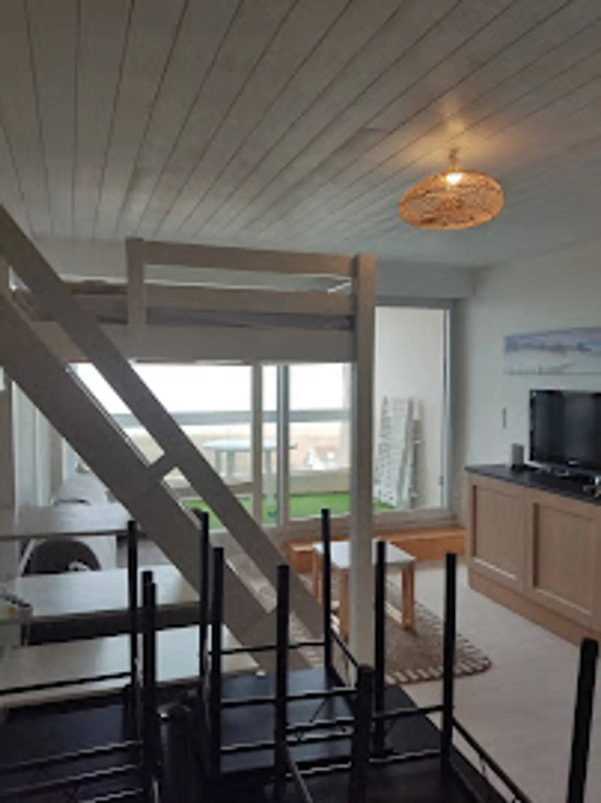 Alex Services 85 - Photo 3