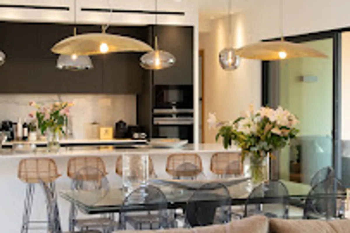 AT YOUR SERVICE Agence de conciergerie et locations de vacances , Villa Management