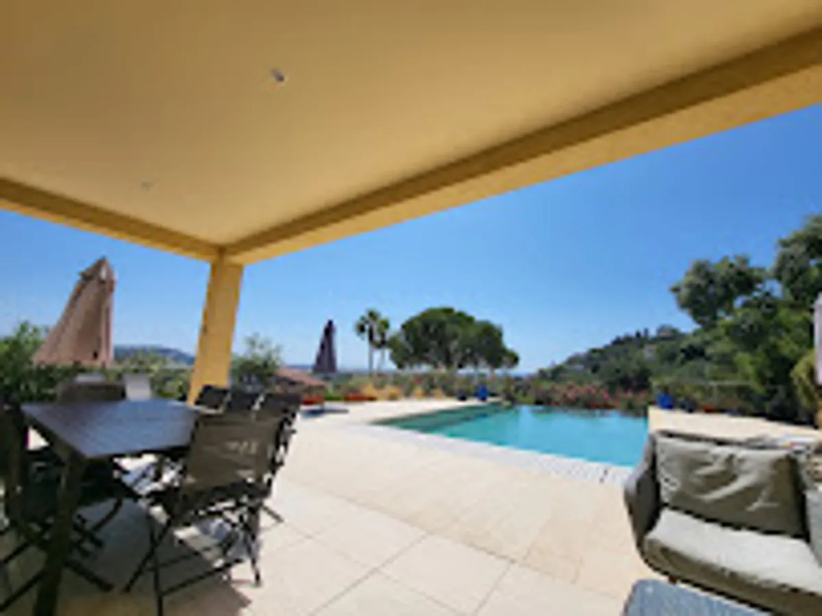 BACCHI Conciergerie & Services - Photo 8