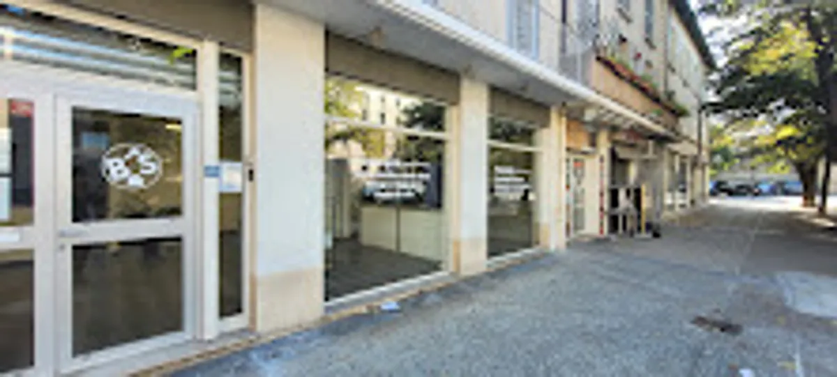 BS CONCIERGERIE BAGAGERIE - Photo 3