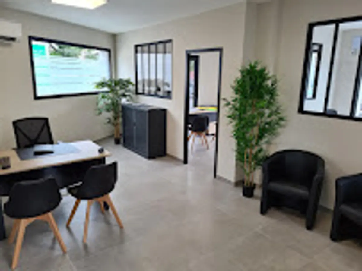 CAUVY IMMOBILIER - Photo 2