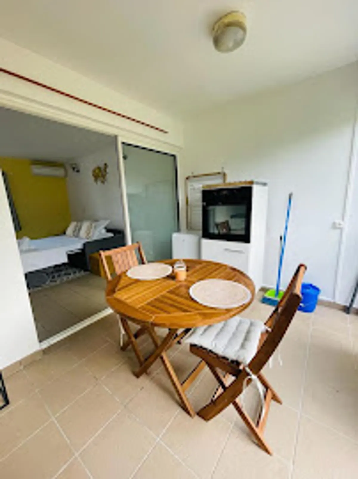 Check-In Paradise - Photo 3