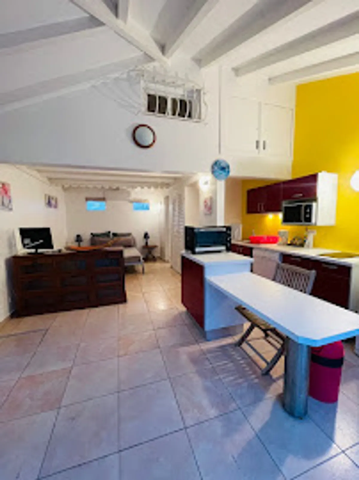 Check-In Paradise - Photo 8