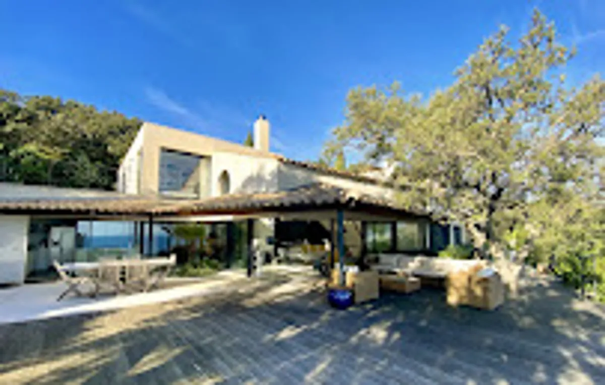 COLLECTION MICHEL (conciergerie Michel)