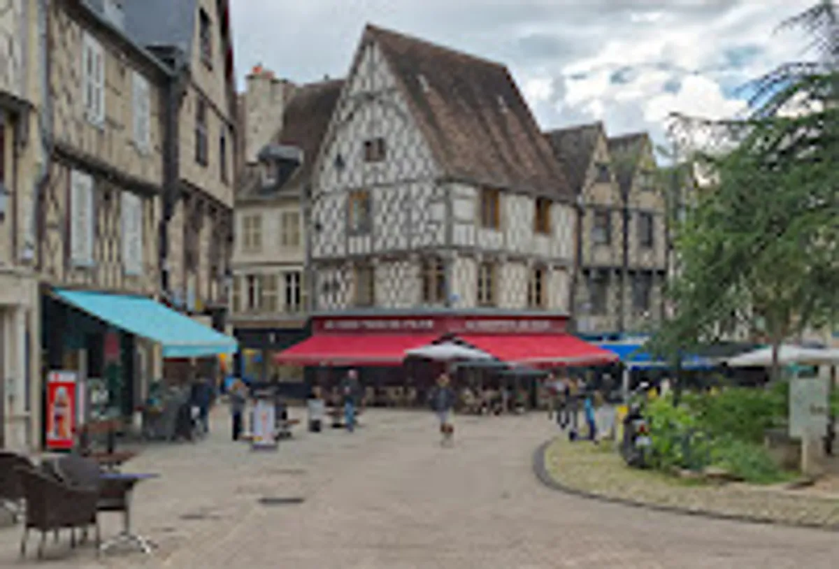 Conciergerie Airbnb BOURGES - Hôtes Expert - Photo 8