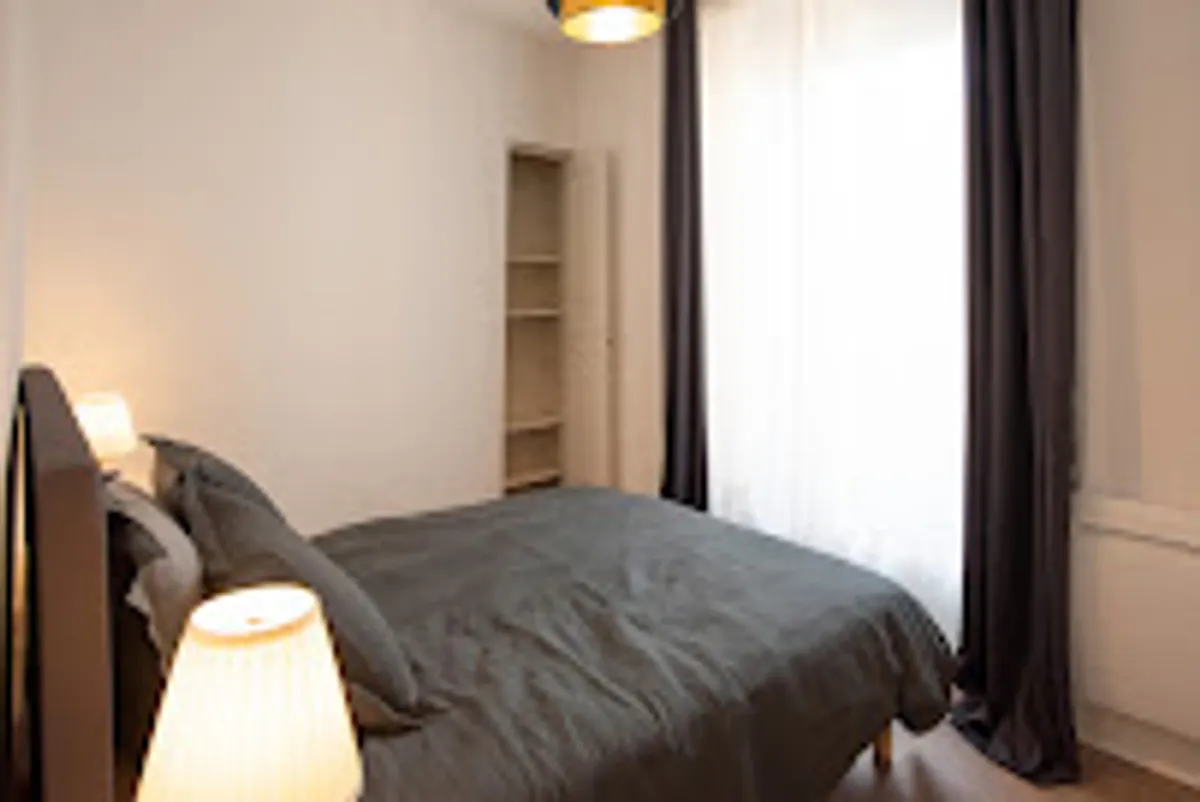 Conciergerie Rimbaud Suites Charleville-Mezieres - Photo 8