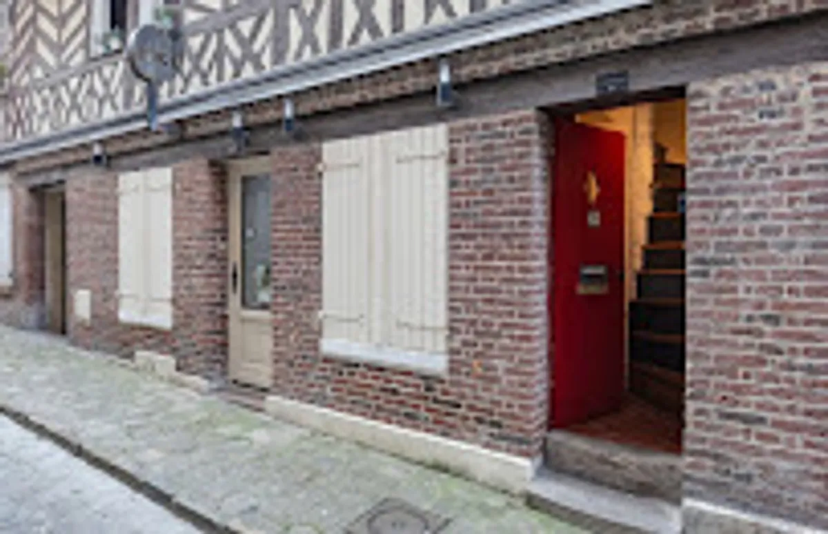 Confidentielle - Photo 7