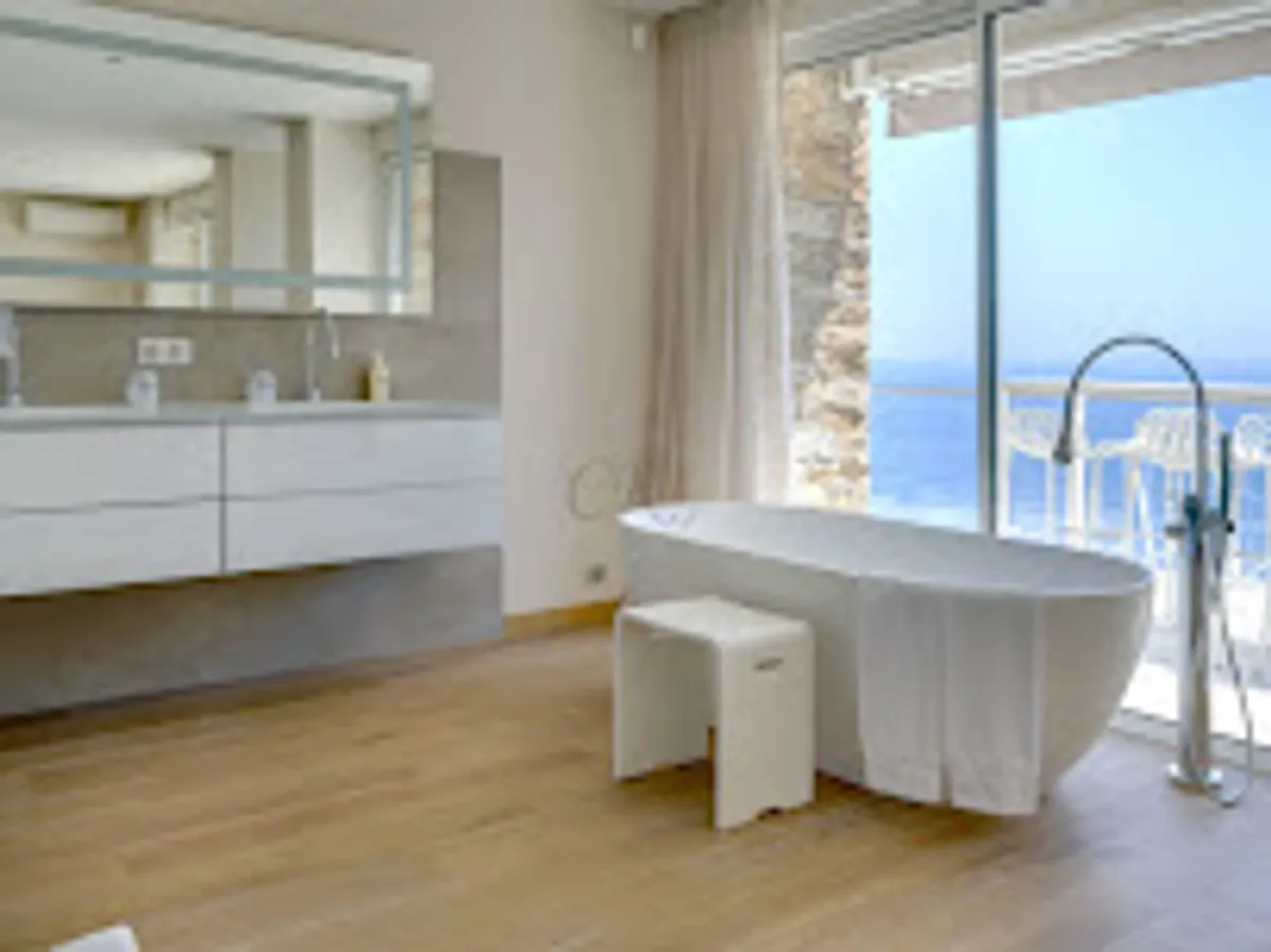 CRYSTAL RENTALS - Photo 9