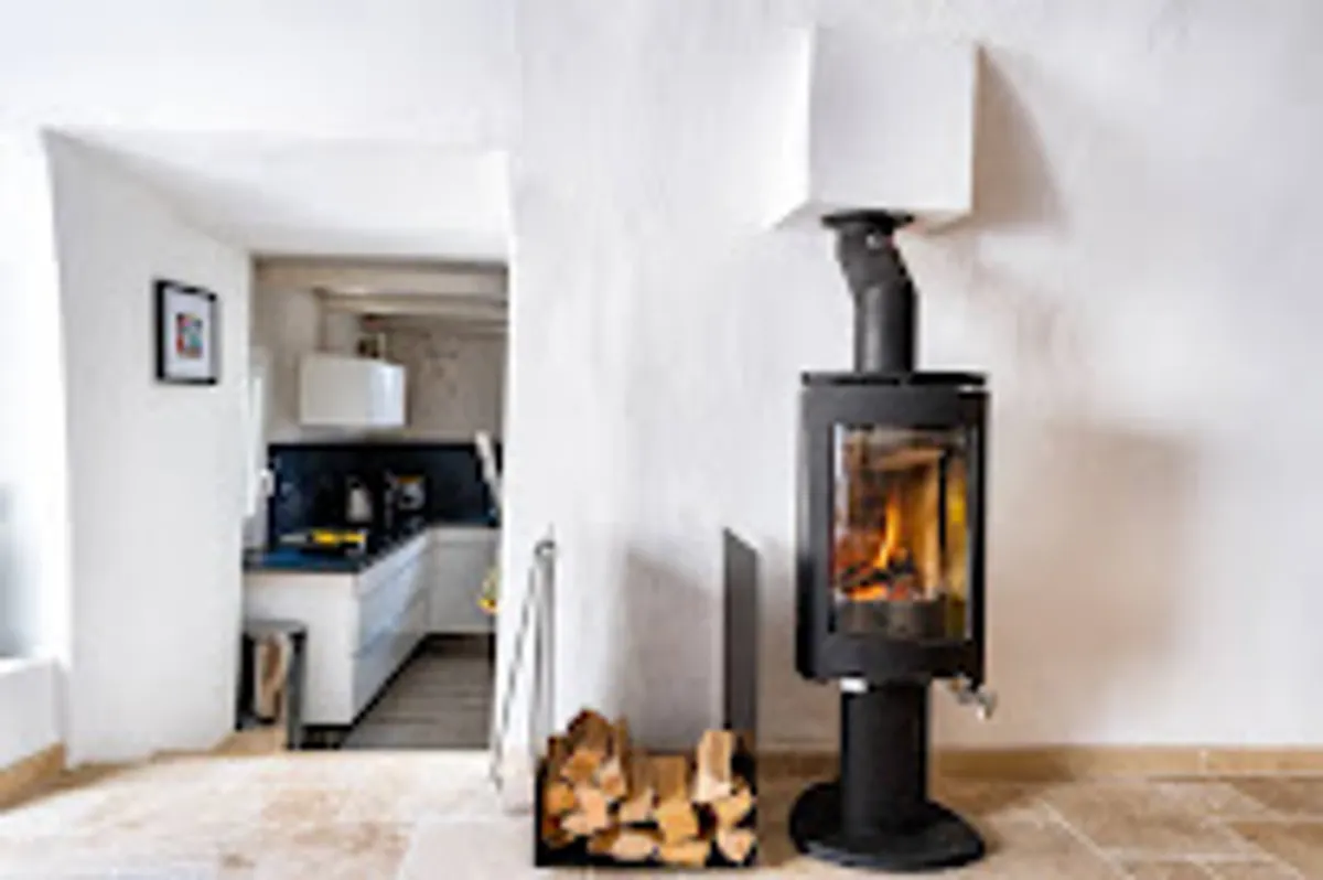 Home Sweet Holidays - Photo 2