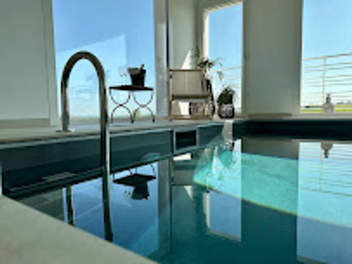 Host Inn Littoral - Photo 3