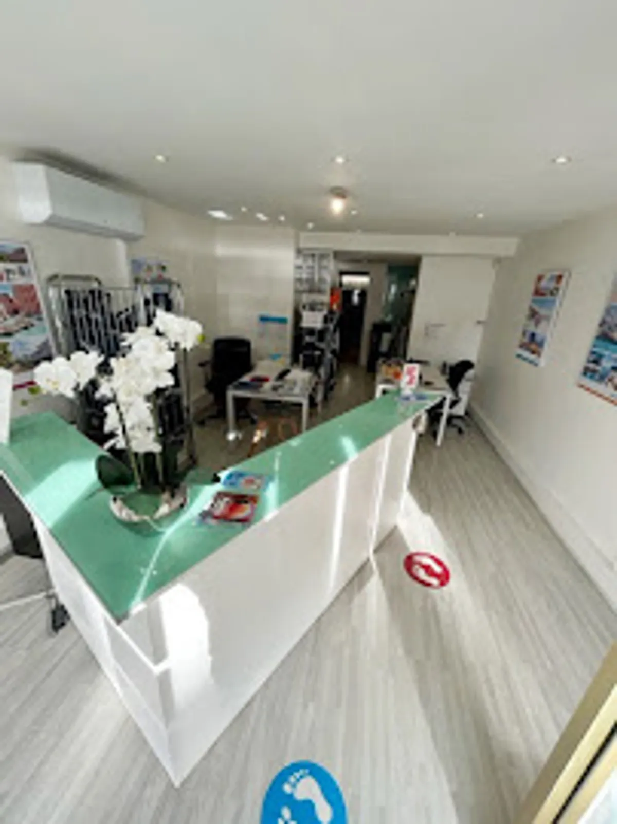Interhome Cagnes sur Mer - Locations & Conciergerie - Photo 3