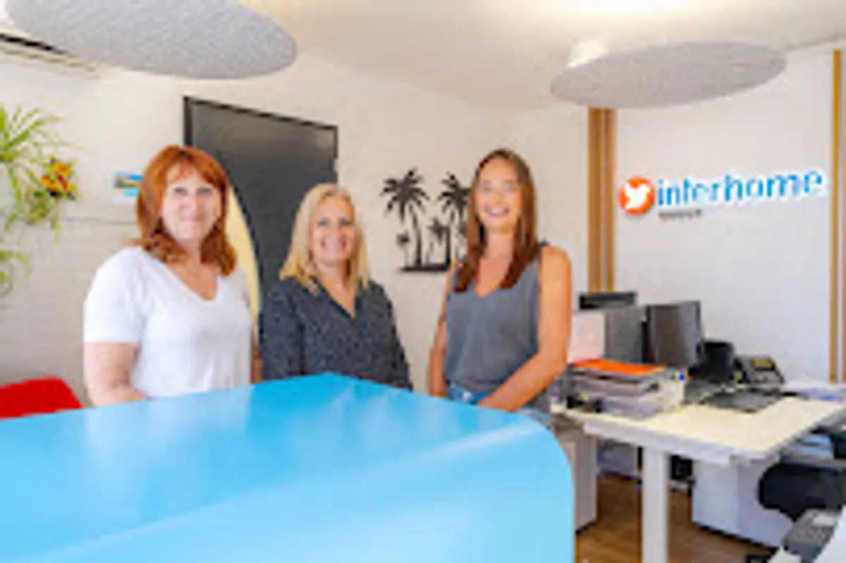 Interhome Six Fours - Locations & Conciergerie - Photo 2