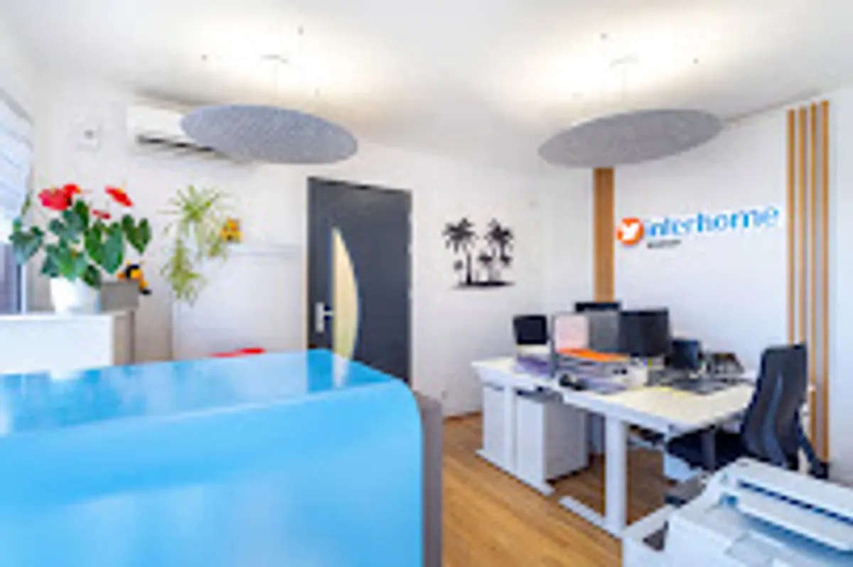 Interhome Six Fours - Locations & Conciergerie - Photo 9