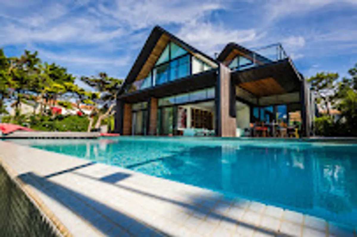 KEYWEEK Luxury Holiday Homes - Photo 2