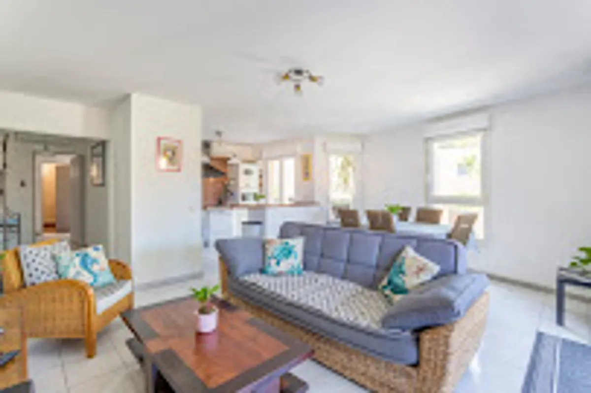 La Casa Buena - Photo 5