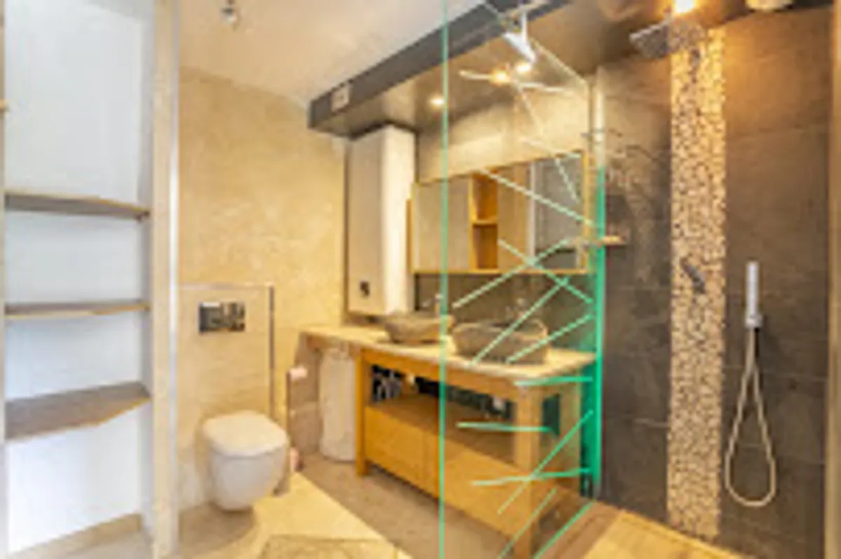 La Casa Buena - Photo 9