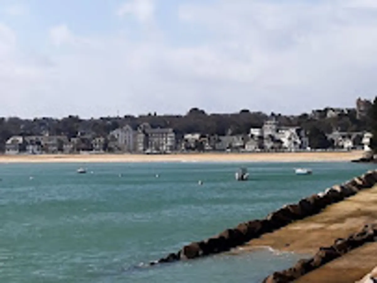 Les Clés de Saint Cast