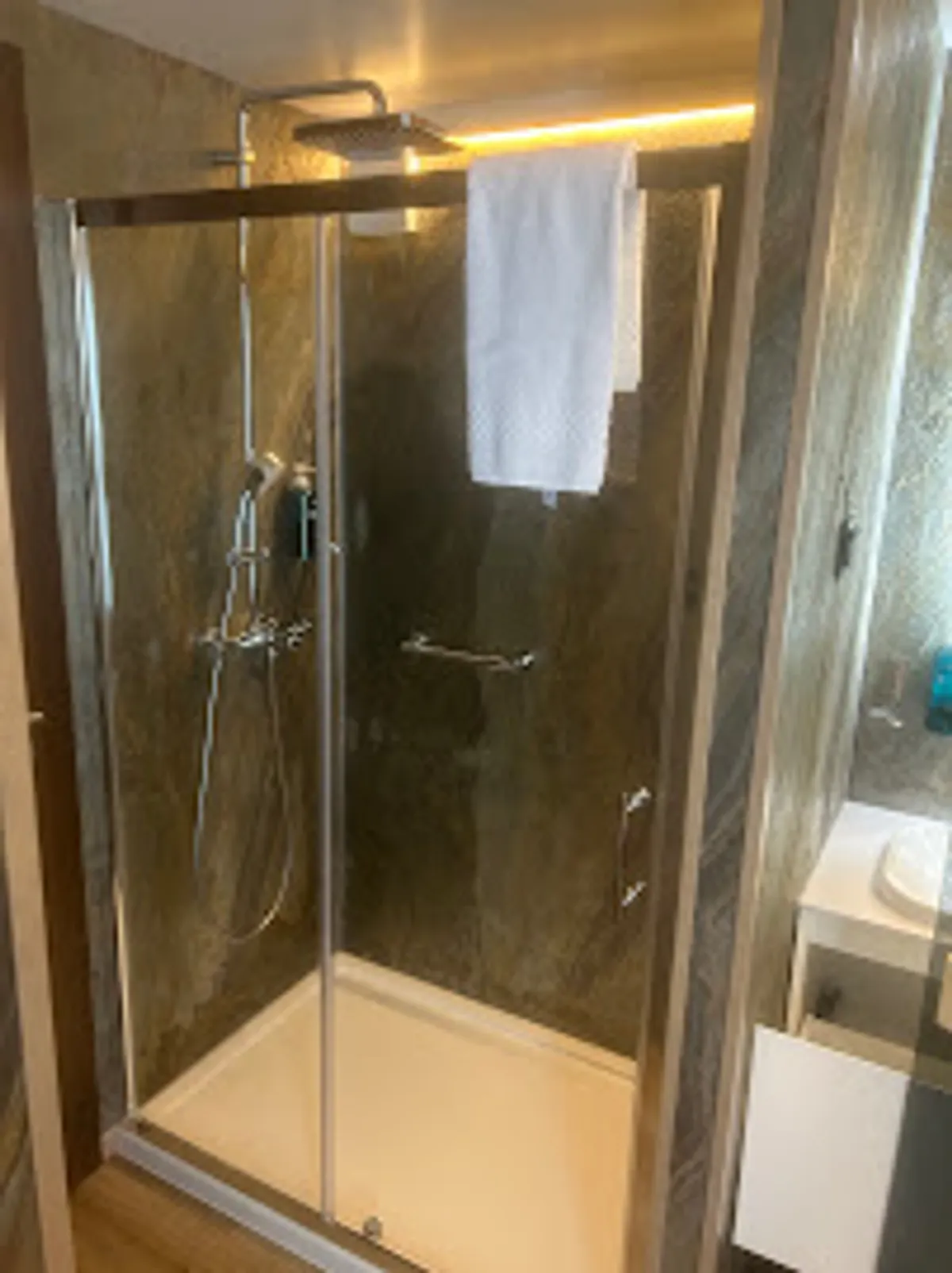 Nadafa Services - Photo 6