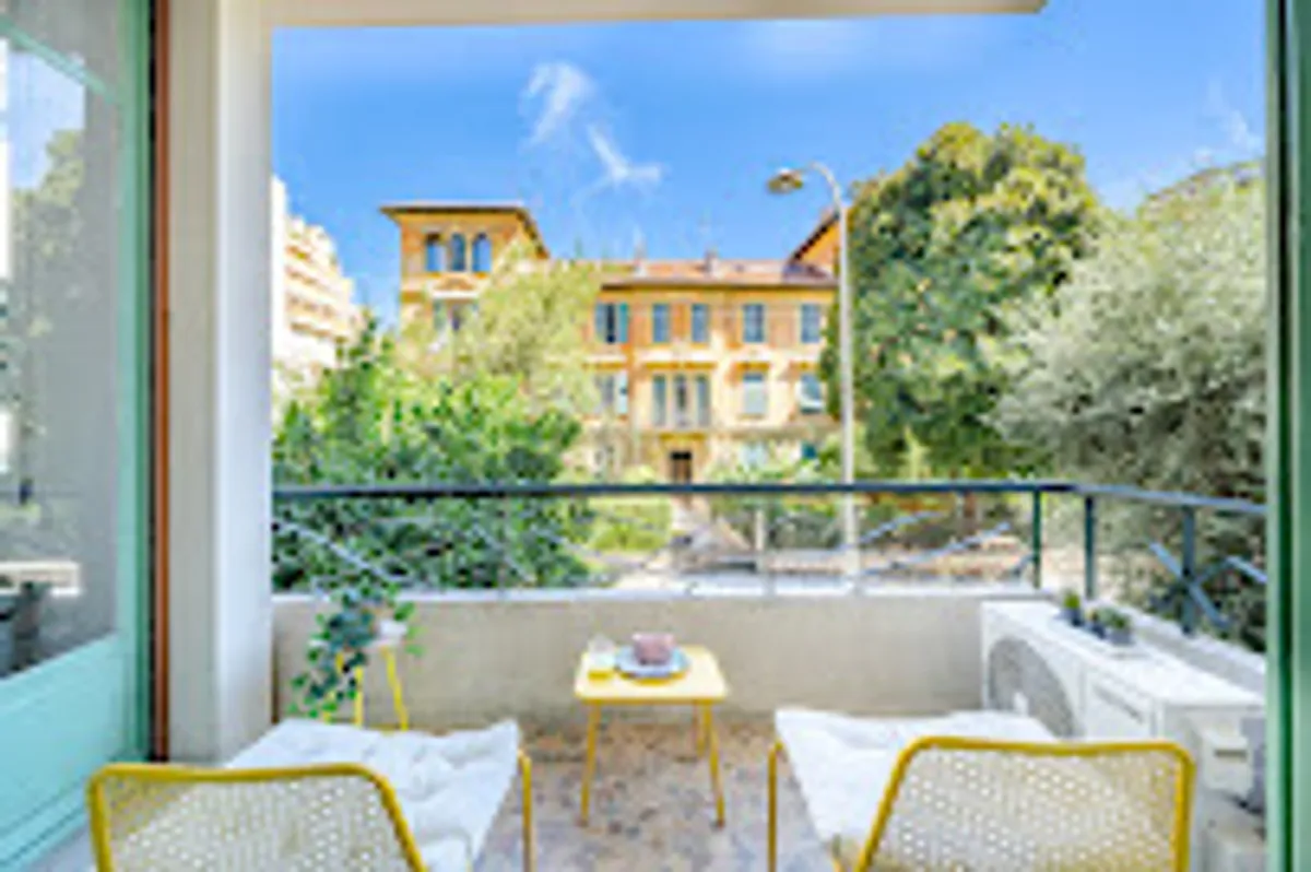 Nice Stay Rentals - Photo 2