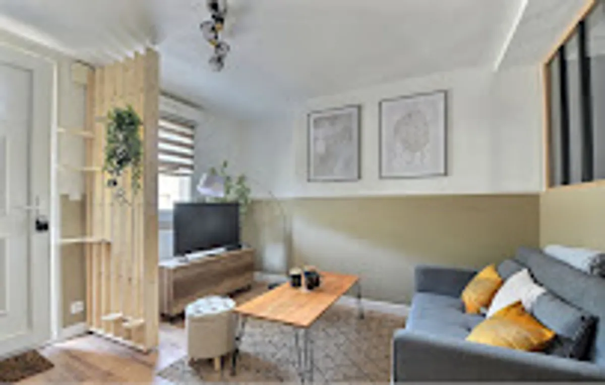 Place des Logis Conciergerie - Photo 3