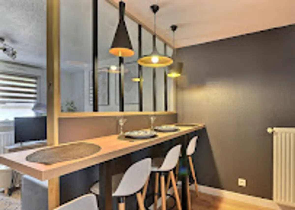 Place des Logis Conciergerie - Photo 9