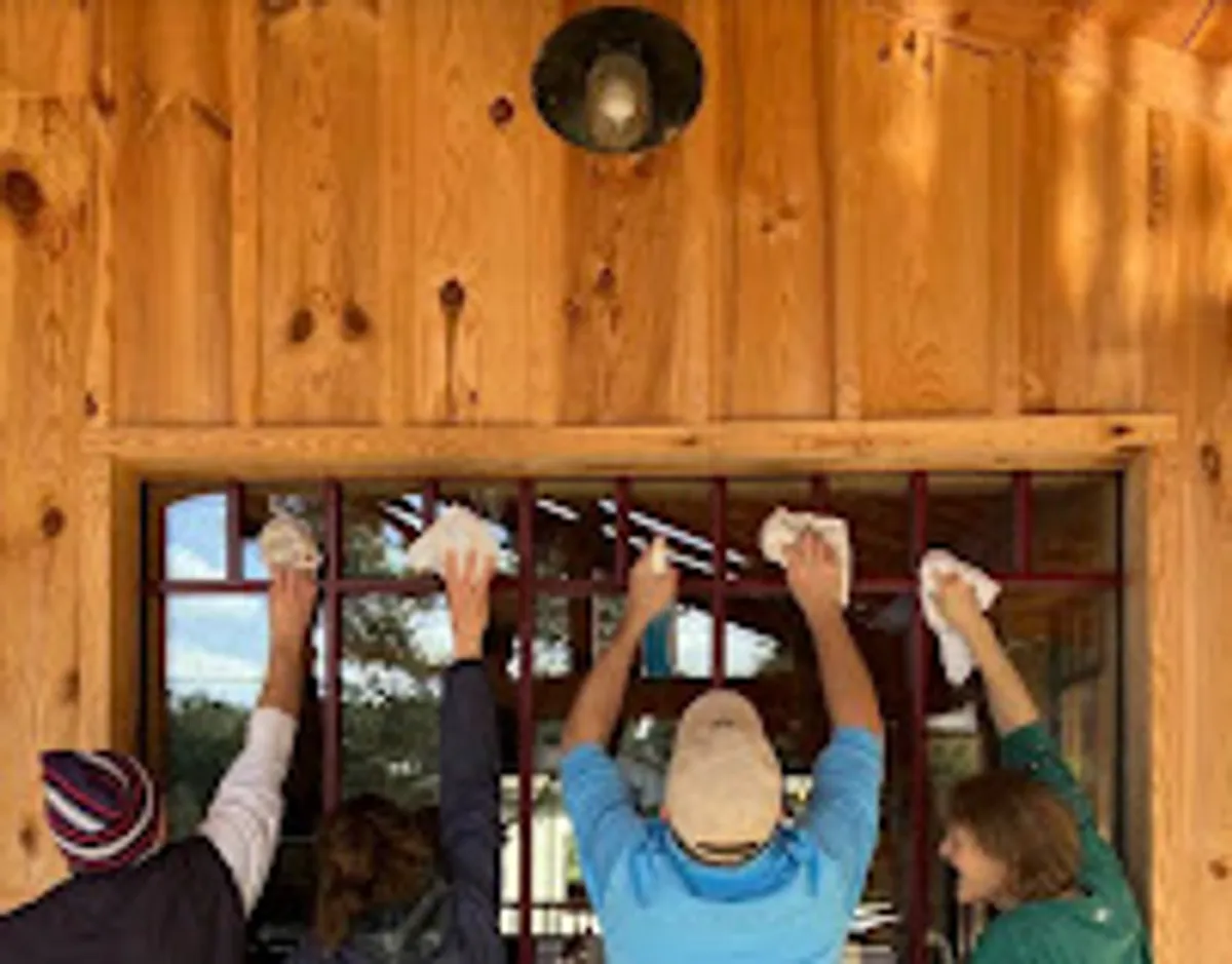 Présences Chez Vous