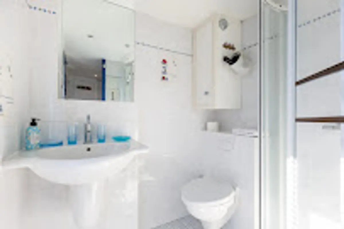 Racing the Wind - Photo 5