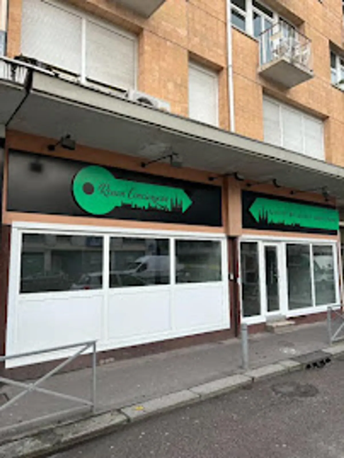 Rouen Conciergerie Airbnb - Photo 2