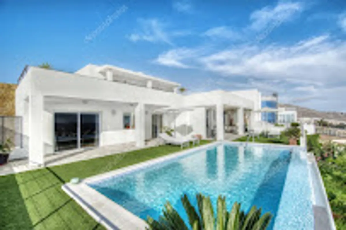 Seasonal Apartments Rentals & Conciergerie. House manager in Cannes "Cannes We Help You" - Photo 4