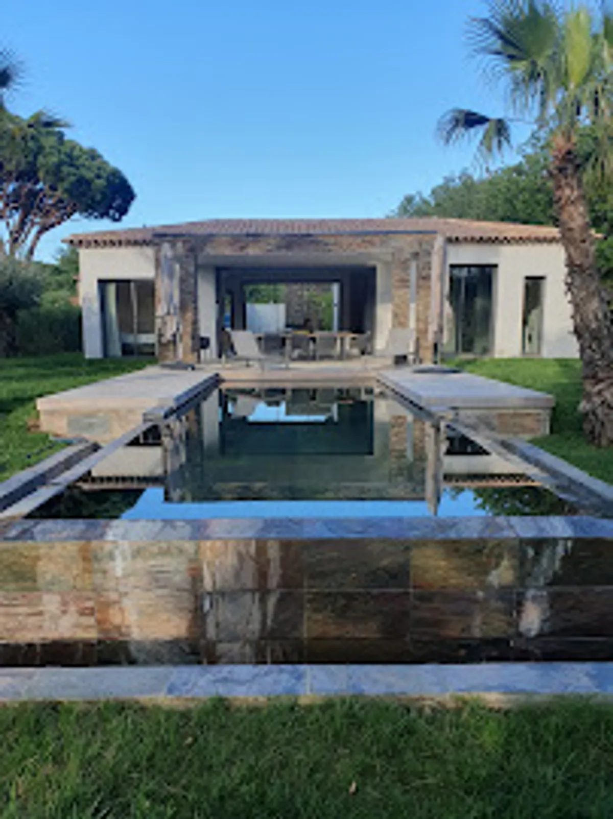 SO & VIN 'S LUXURY CONCIERGERIE - Photo 3