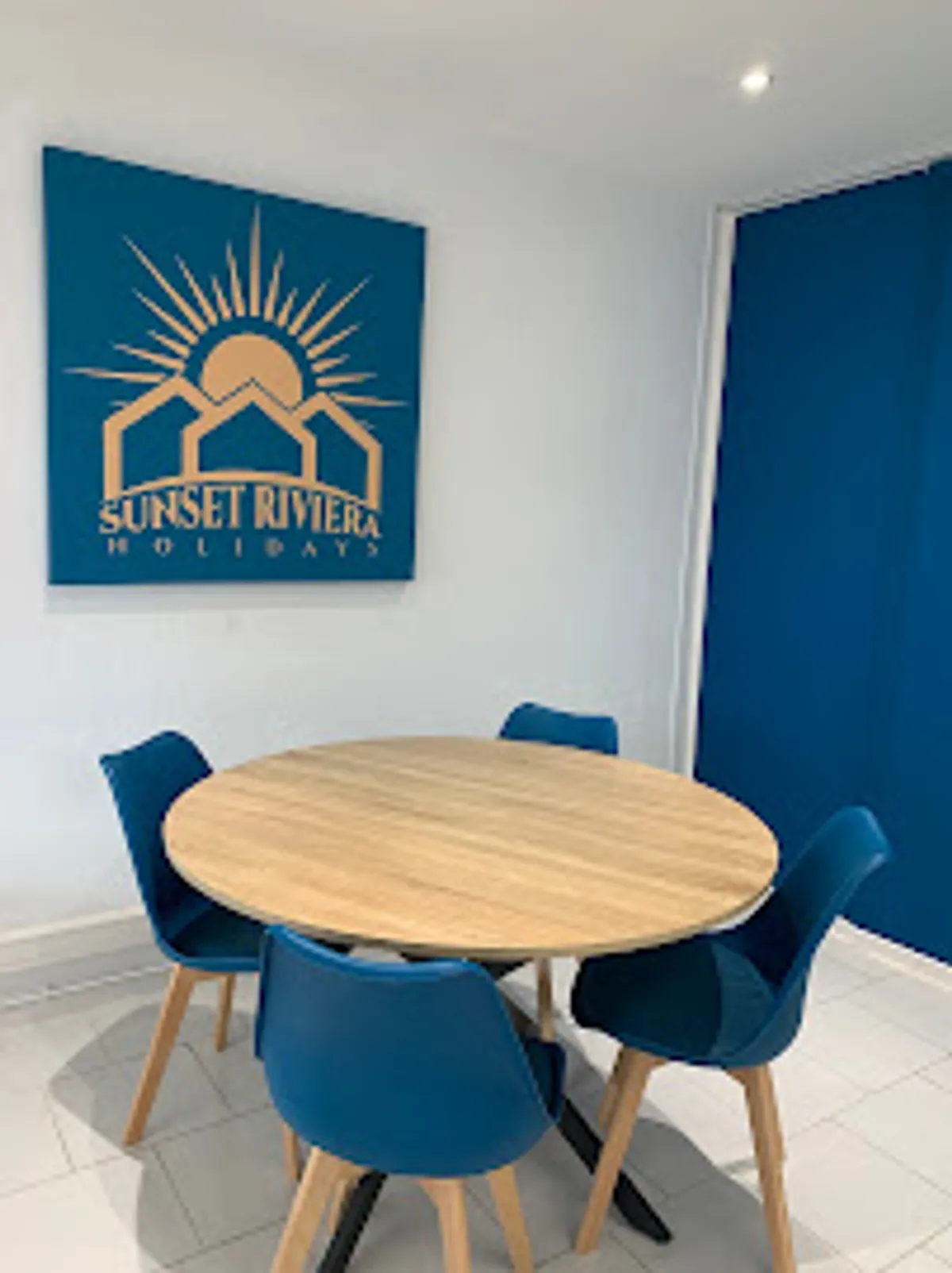 SUNSET RIVIERA HOLIDAYS - CONCIERGERIE - GESTION LOCATIVE - LOCATION SAISONNIERE SUR ANTIBES ET ALENTOURS - Photo 2