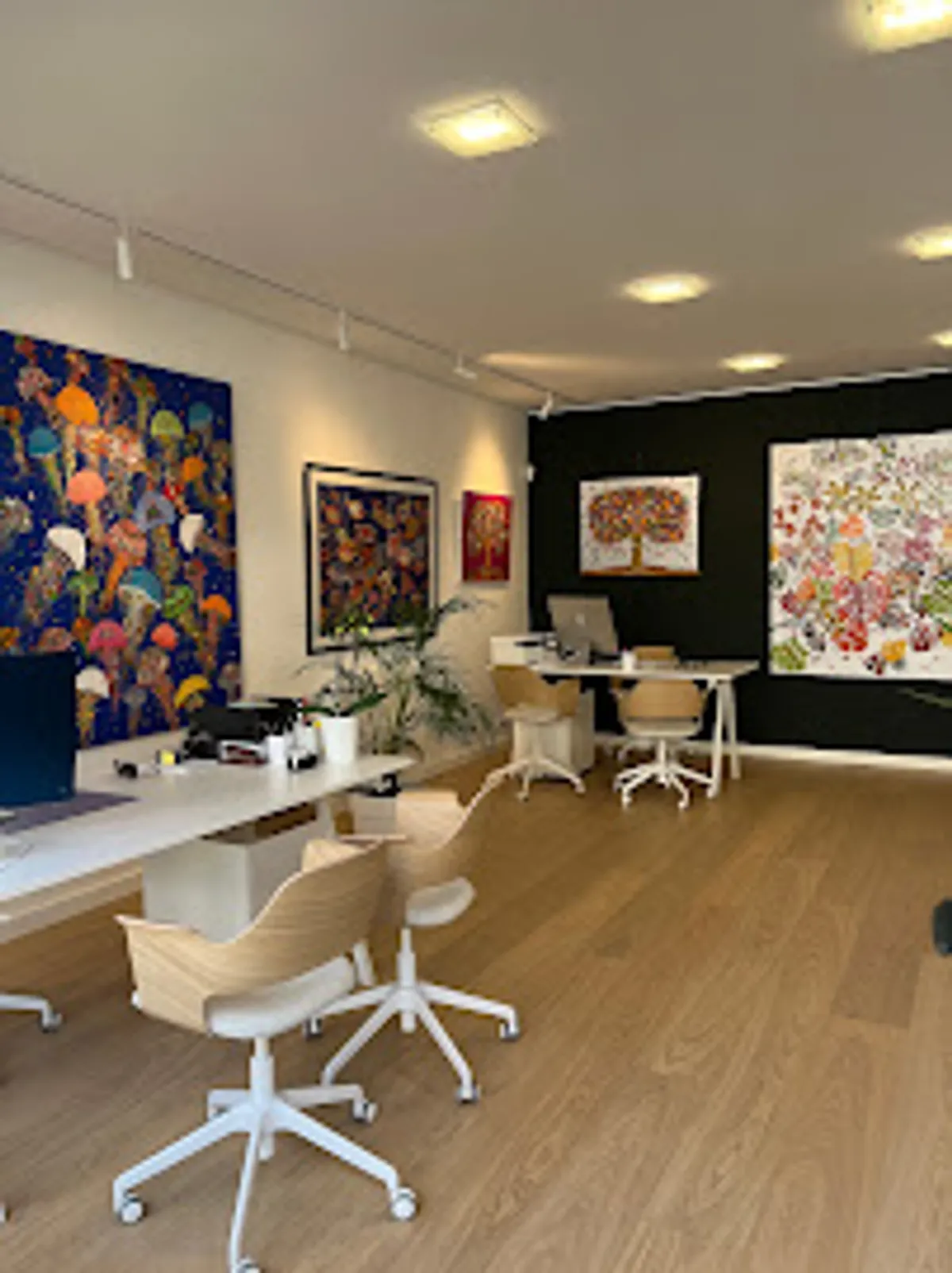 Thomas Real Estate - Photo 5