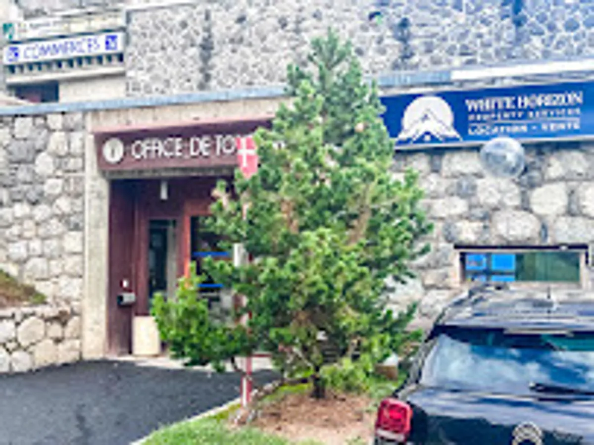 White Horizon Property Services - Photo 2