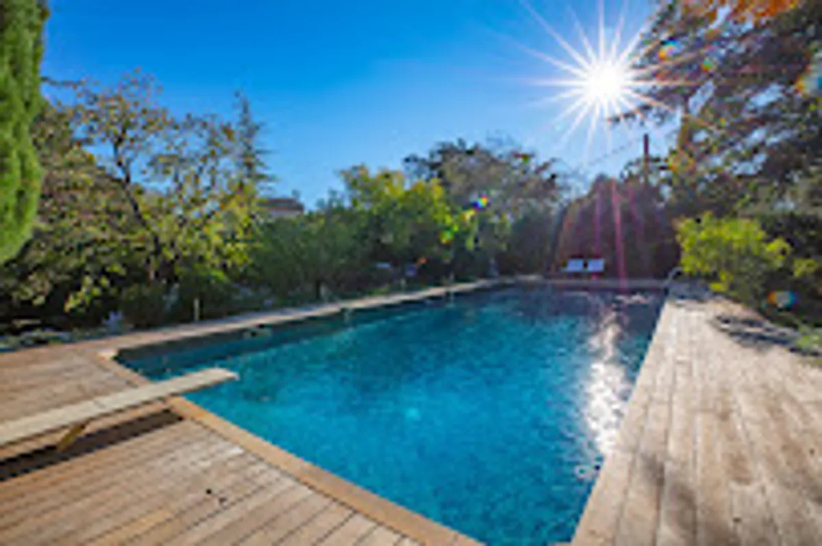 WinkyHouse - Photo 3