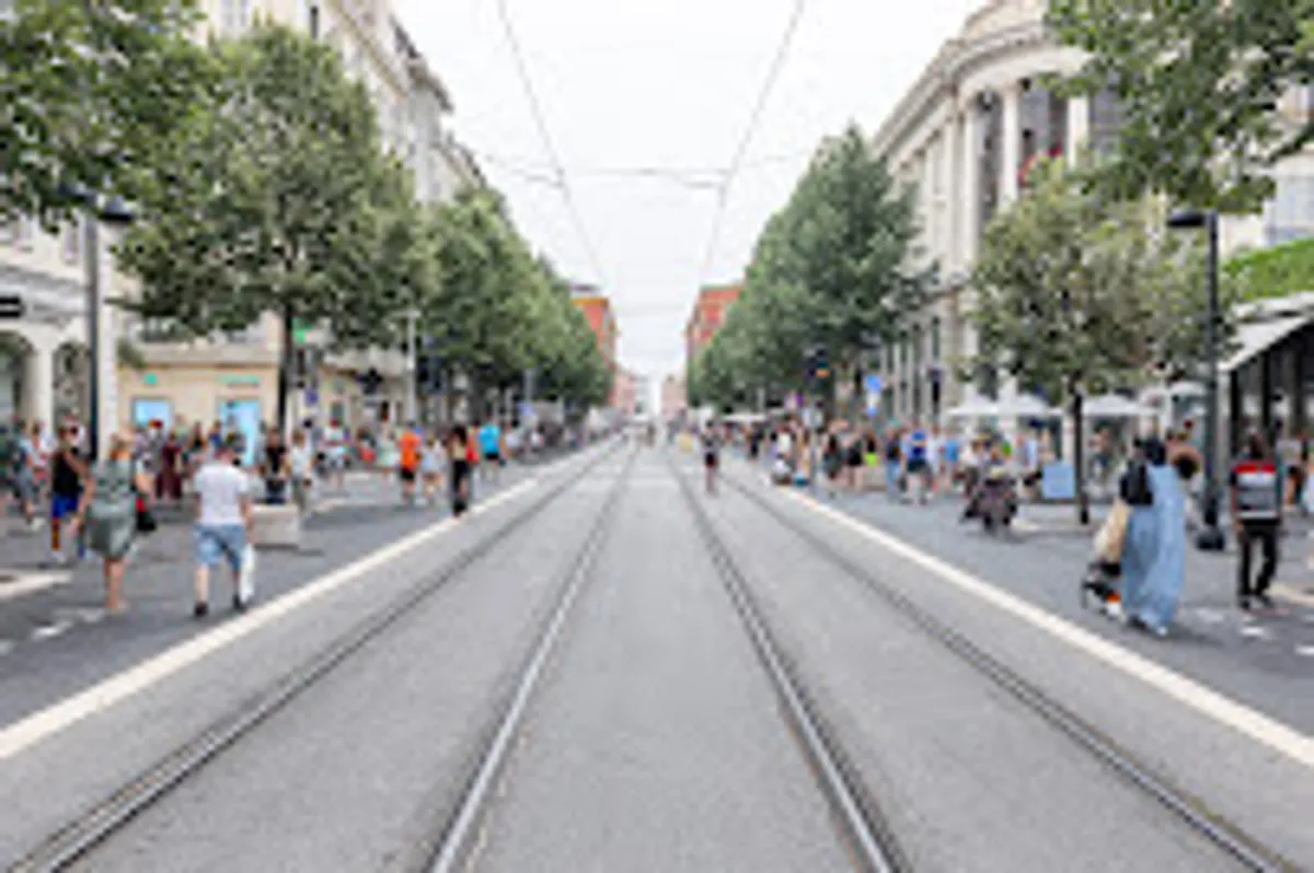 Yellow Conciergerie | Airbnb Nice