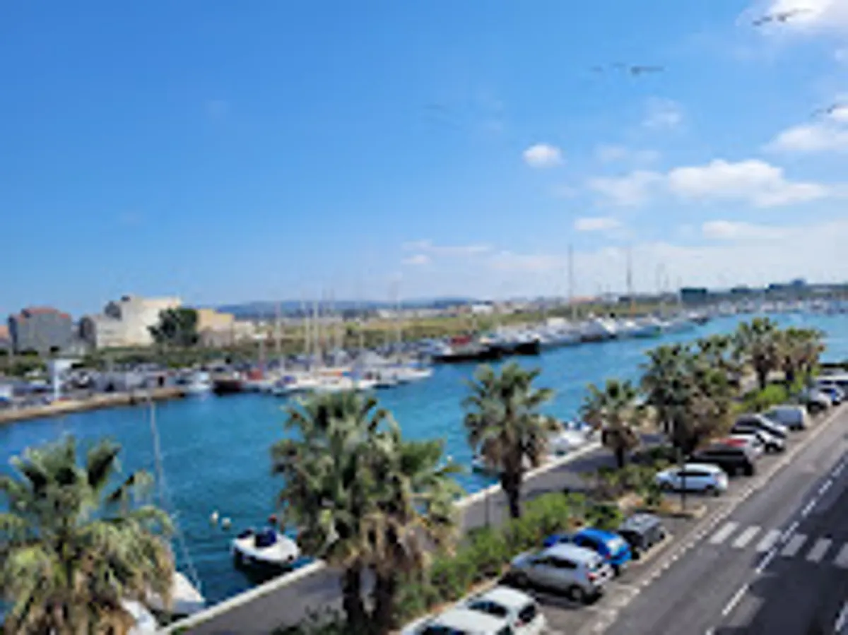 YourHostHelper - Conciergerie Sète - Photo 3