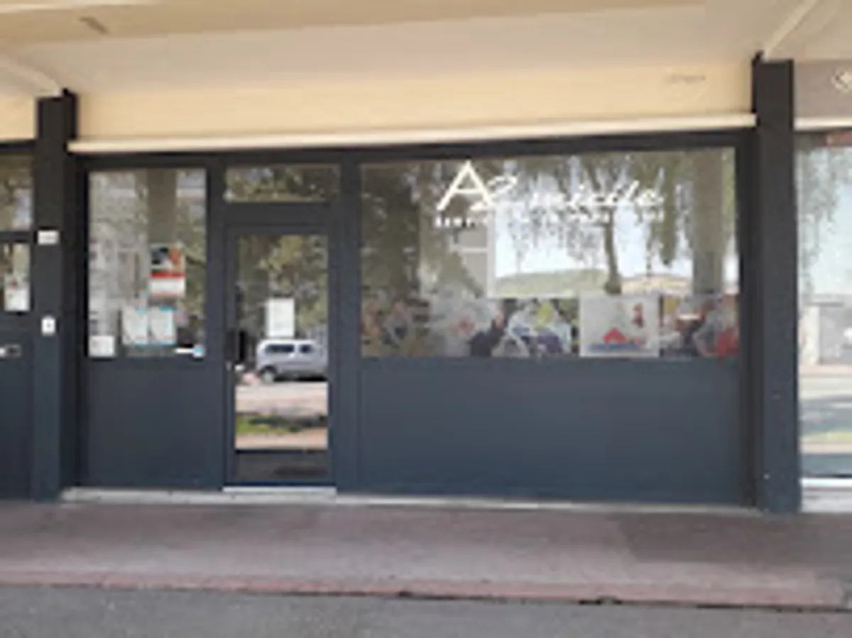 Azaé Rouen - Photo 2