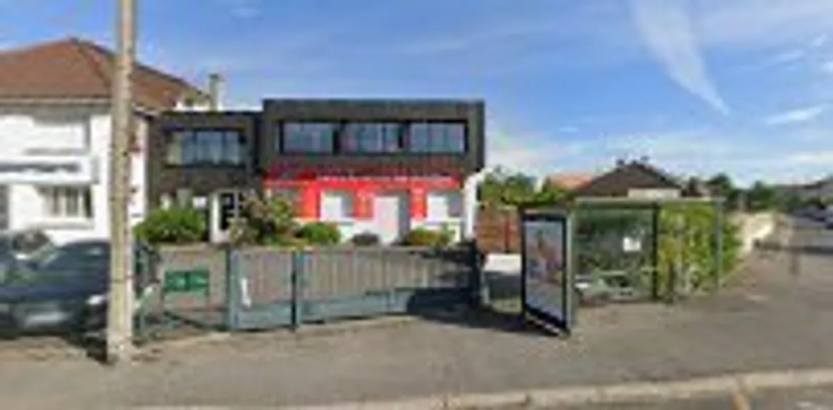 Azaé Conflans-Sainte-Honorine
