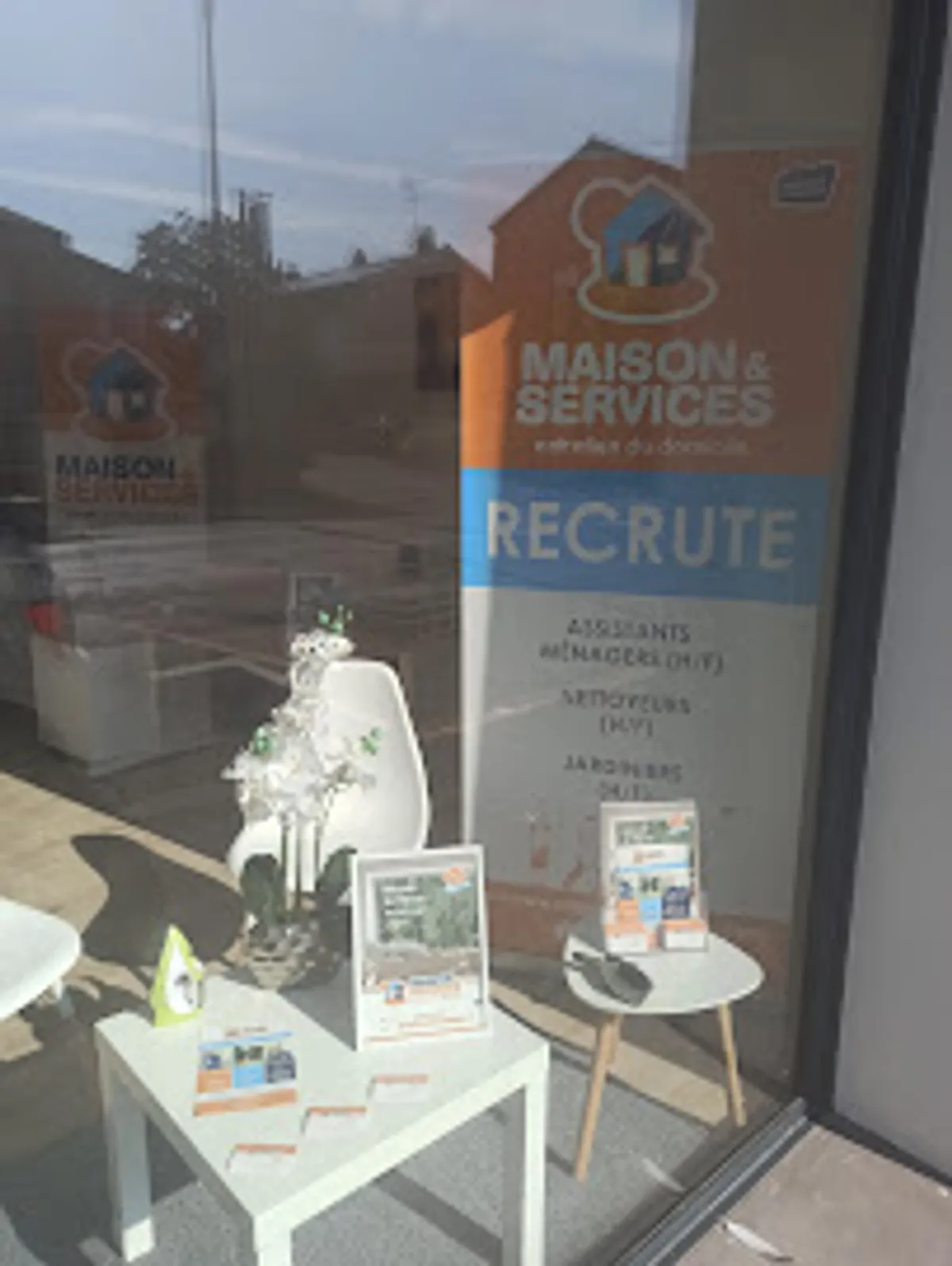 Maison et Services Albi-Carmaux | Ménage, repassage, jardinage, nettoyage de vitres - Photo 5