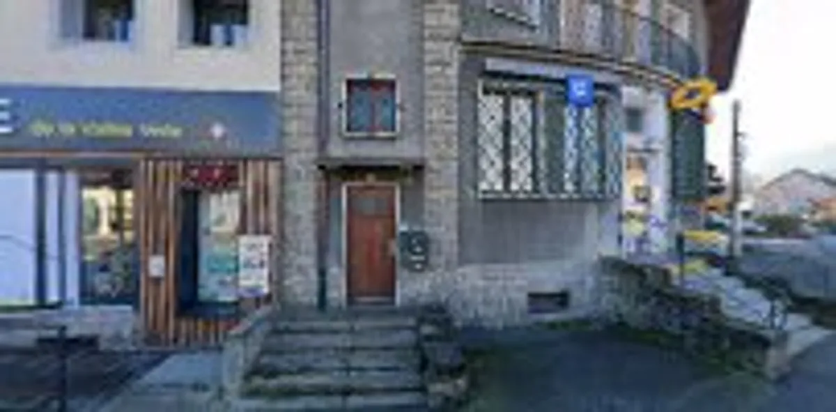 Nickel Nettoyage 74 nettoyage/entretien bureau/immeuble/collectivité à Boëge/Haute-Savoie