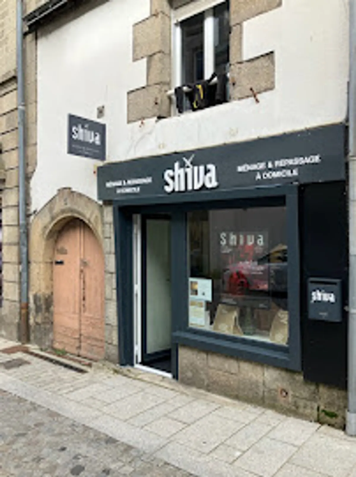 Ménage et repassage à domicile - Shiva Pontivy