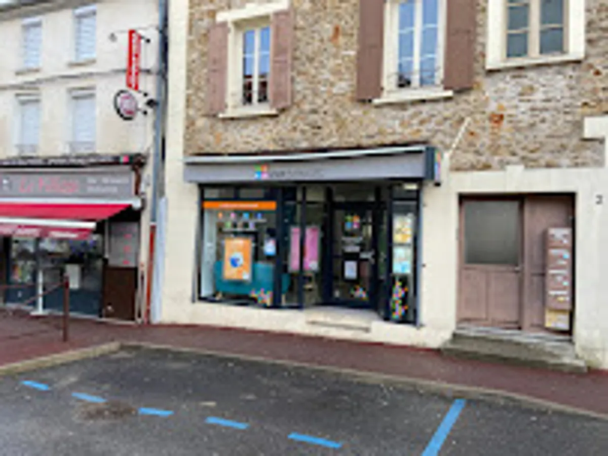 VIVASERVICES MONTLHÉRY - Ménage, Garde d'enfants, Aide aux personnes âgées, Jardinage, Bricolage - Photo 2