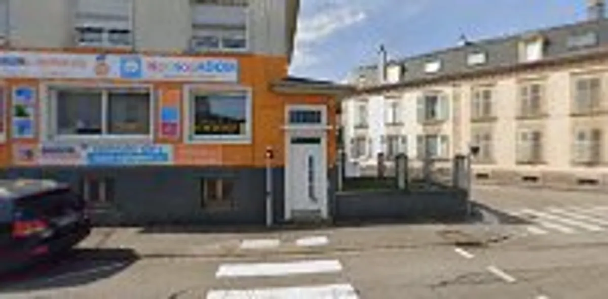 Maison et Services Épinal | Ménage, repassage, jardinage, nettoyage des vitres - Photo 5