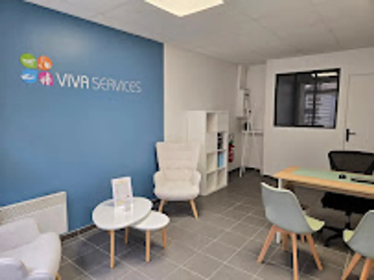 VIVASERVICES VILLENEUVE-SUR-YONNE I Ménage, Repassage, Garde d'enfants, Aide aux personnes âgées et handicapées - Photo 5