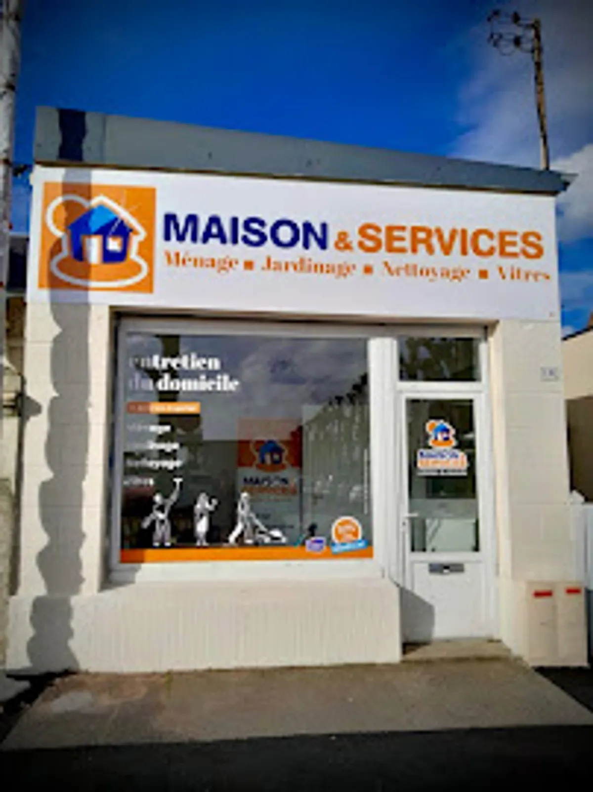 Maison et Services Ouistreham | Ménage, repassage, jardinage, nettoyage des vitres - Photo 2