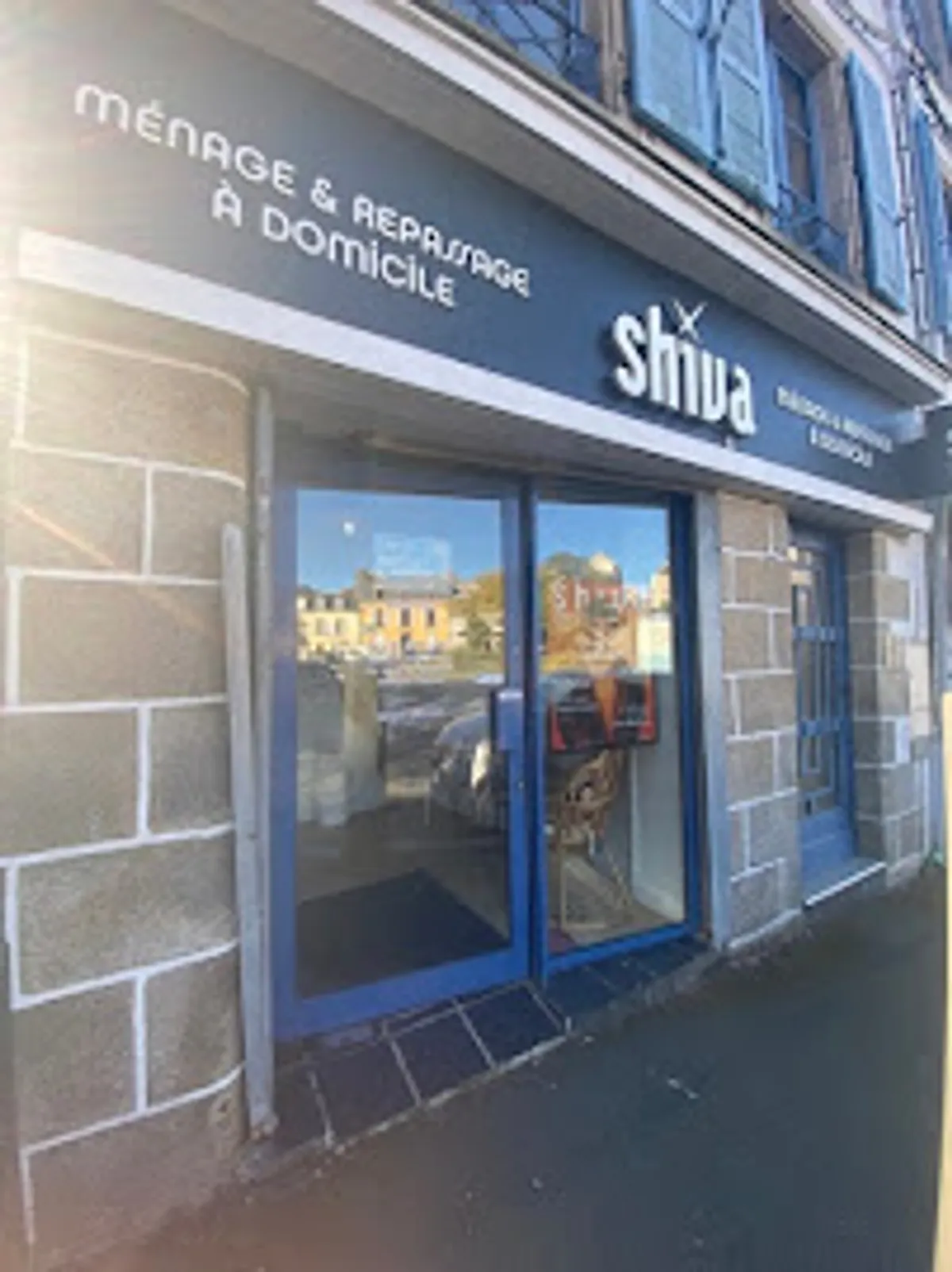 Ménage et repassage à domicile - Shiva Quimper
