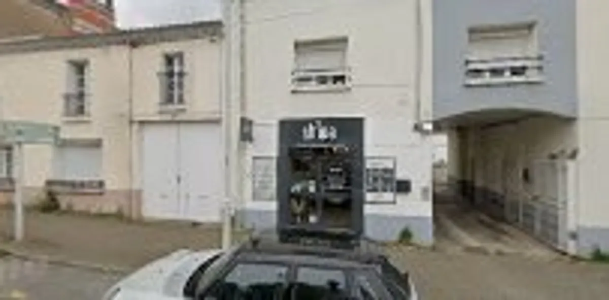 Ménage et repassage à domicile - Shiva Rezé - Photo 3