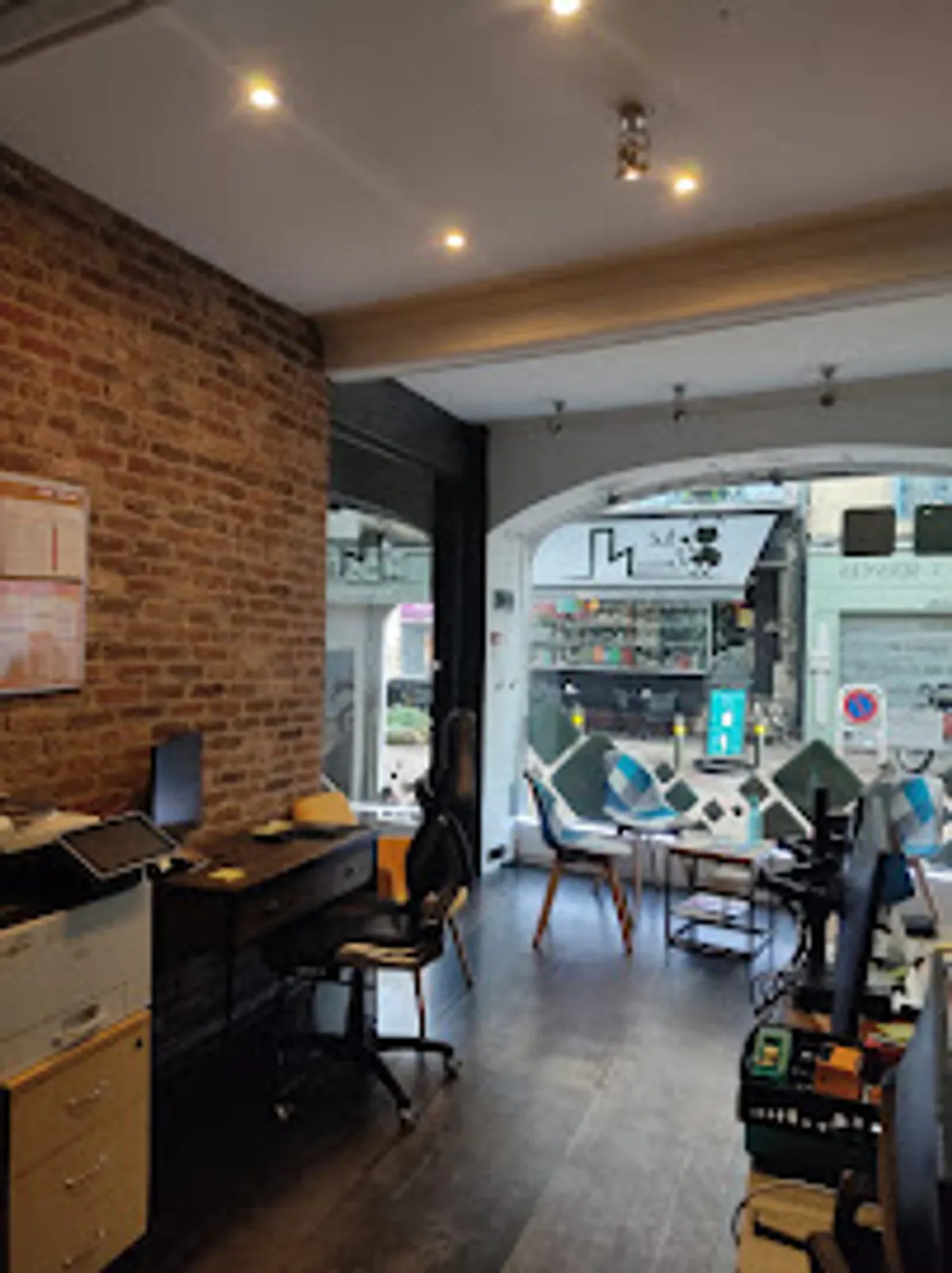 A Tout Age Services - accompagnement personnes agées et handicapées - Photo 2