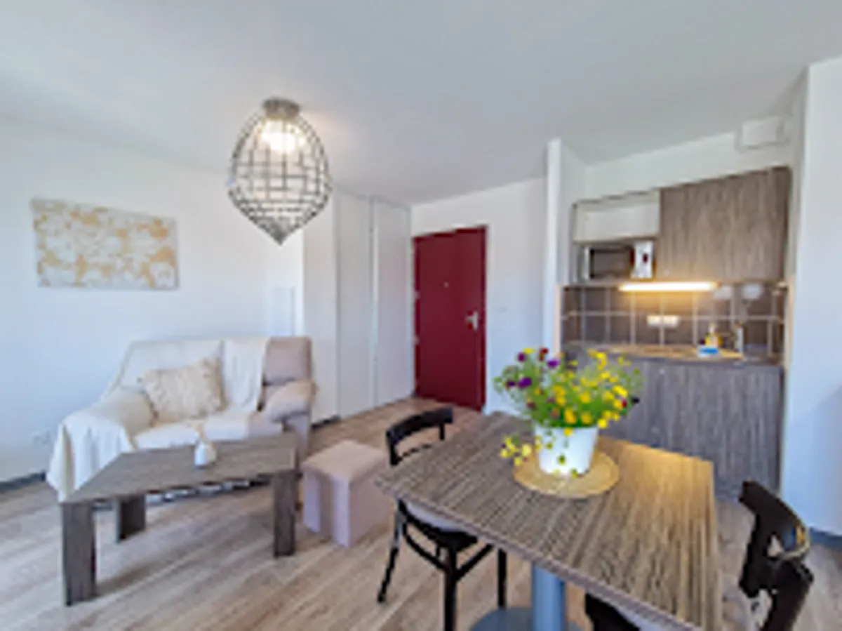 Résidence Services Séniors "Les Jardins de l'Opéra" - Villavie - Photo 3