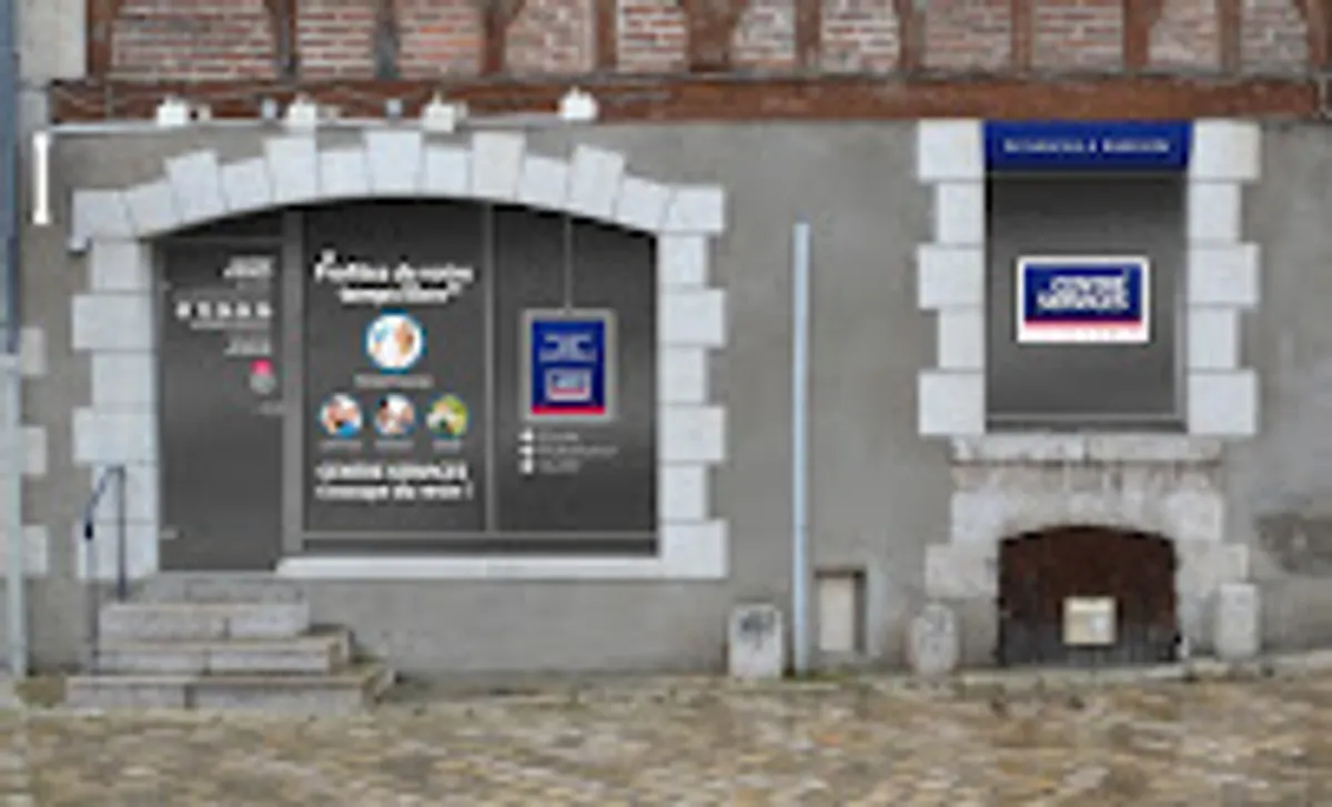 Centre Services Blois - Ménage et Repassage - Photo 4